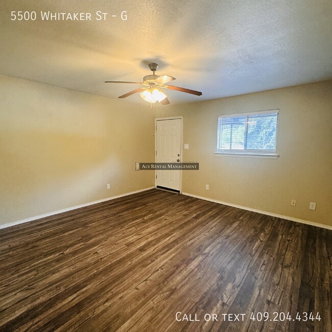 Building Photo - 5500 Whitaker Ave