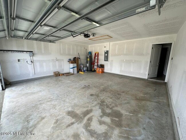 Building Photo - 66108 Edgewater Dr