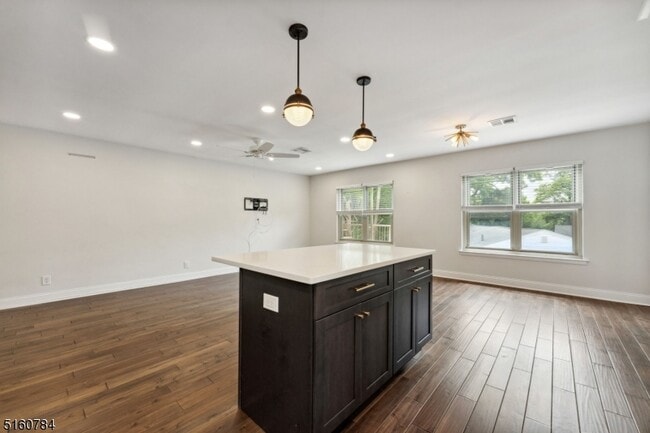 Building Photo - 31 Upper Mountain Ave