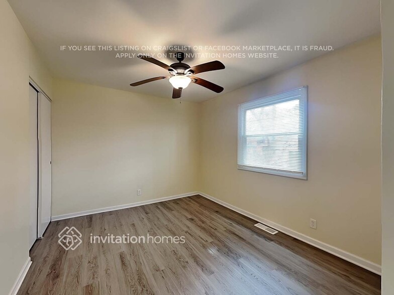 Building Photo - 81 Seabury Rd