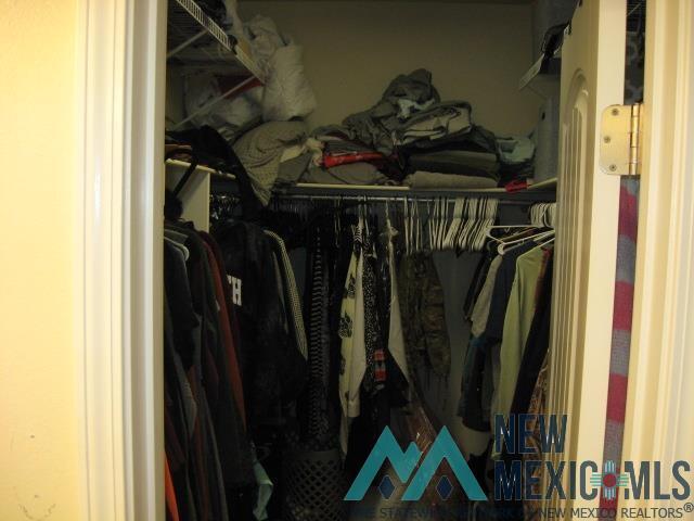 Building Photo - 213 Almond Tree Ln