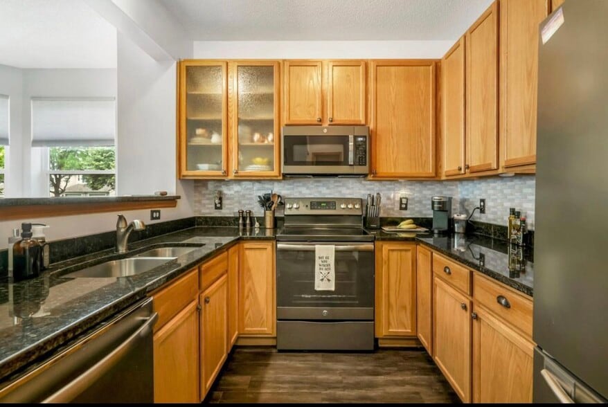 Building Photo - 799 Cobblestone Way