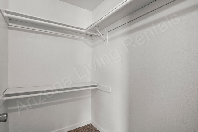Building Photo - 2699 Smoketree Ave N