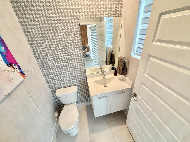 Building Photo - 4861 NW 83rd Path