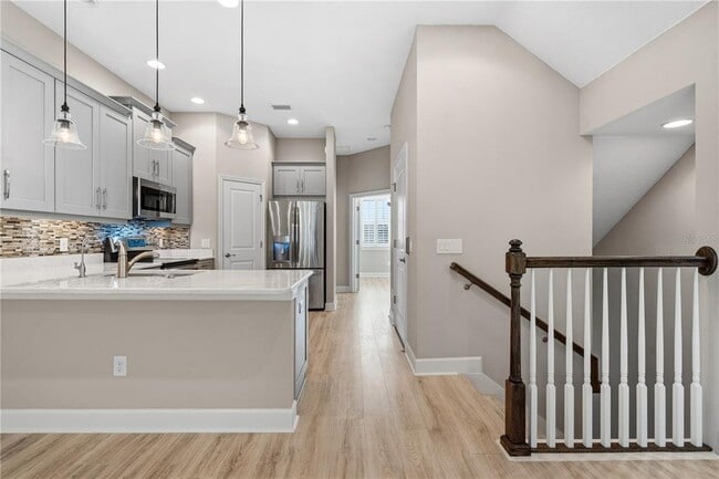 Building Photo - 3167 Moorings Dr S