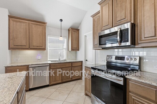 Building Photo - 310 Marigold Ct