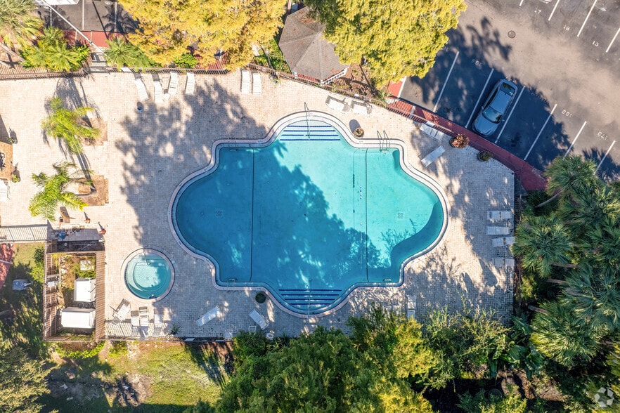 Swimming Pool - Cypress Pointe at Lake Orlando