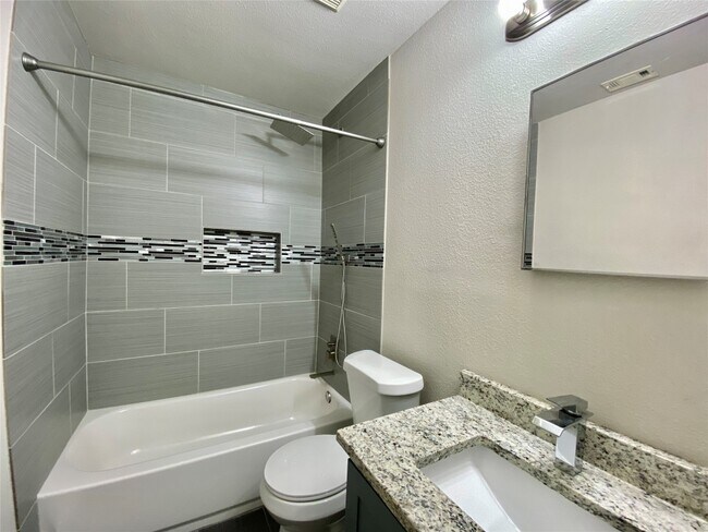 Building Photo - 3313 Settlement Dr