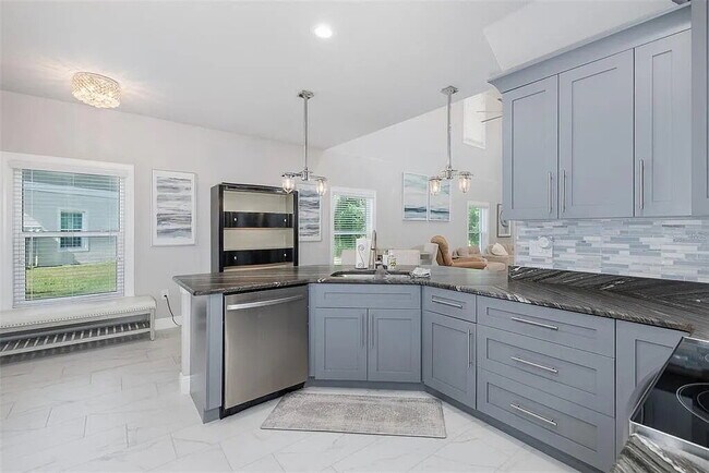 Building Photo - 5382 Riverwalk Preserve Dr