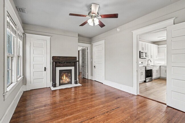 Building Photo - 309 S Park Ave