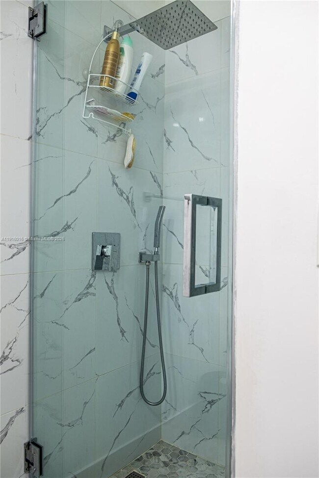 Building Photo - 6294 NW 170th Terrace