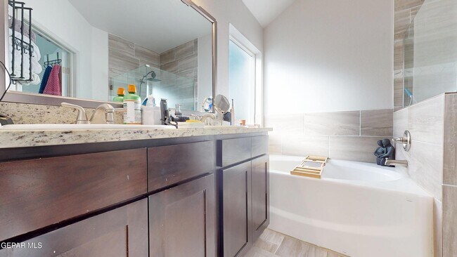 Building Photo - 1172 Indigo Sky St