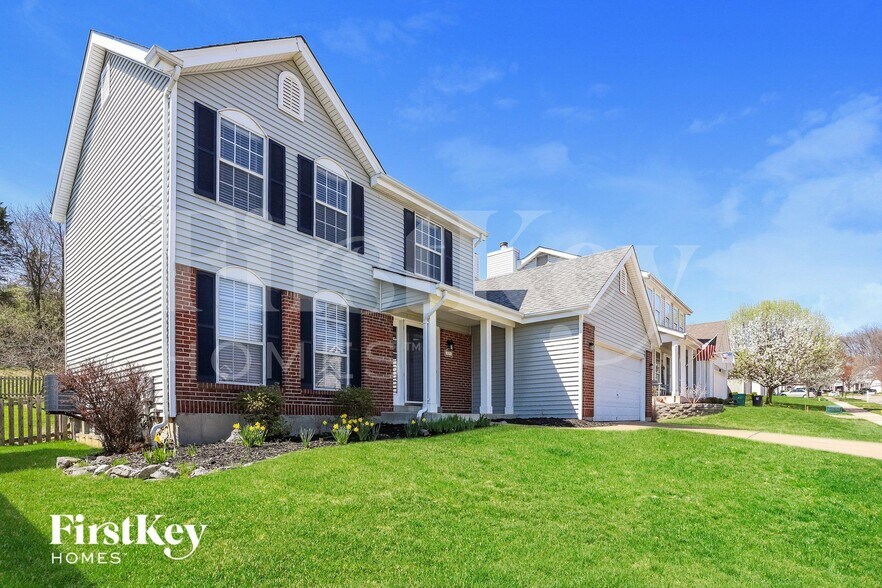 Building Photo - 324 Autumn Peak Dr