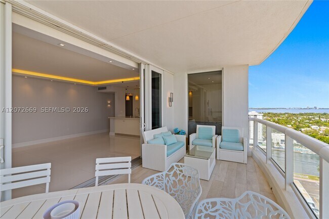 Building Photo - 4201 Collins Ave