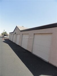 Building Photo - Silverado Ranch 1152