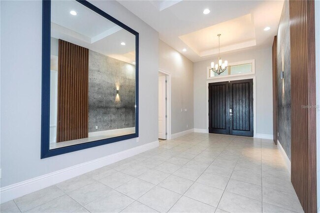 Building Photo - 13370 Alderley Dr