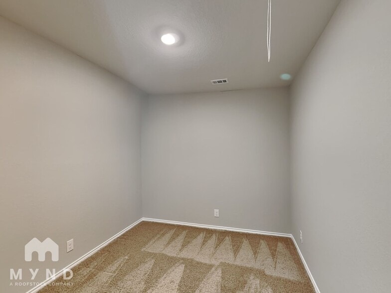 Building Photo - 14614 Fronted Goose