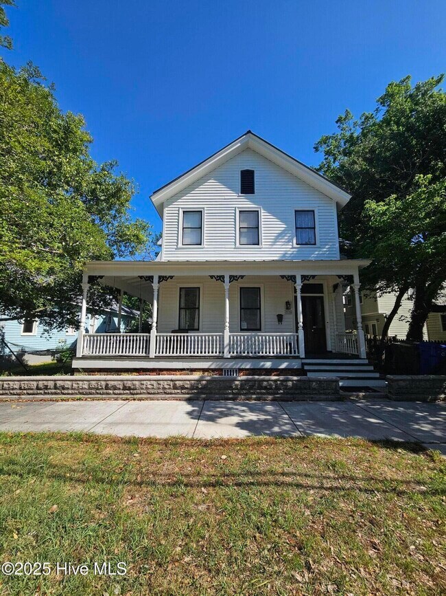 Primary Photo - 315 Church St