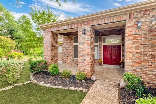 Building Photo - 7503 Clove Cove