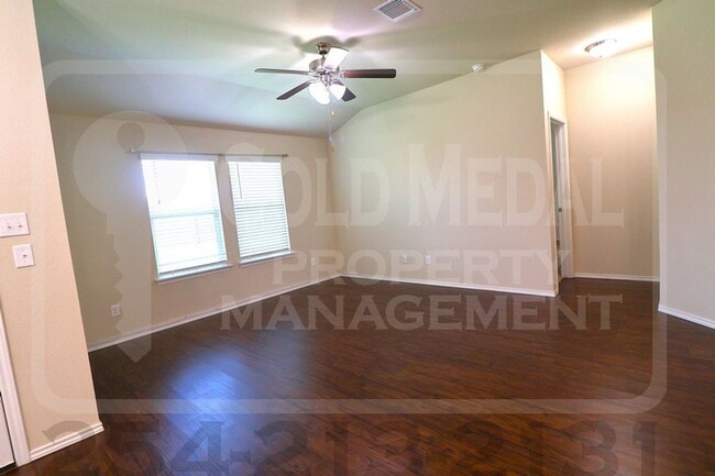 Building Photo - Don't Miss Out on This Beauty At 2521 Bargello! - Now Available For Rent!
