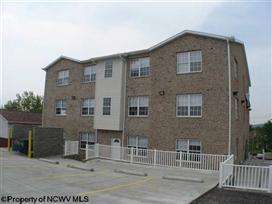 Primary Photo - 2700 University Ave