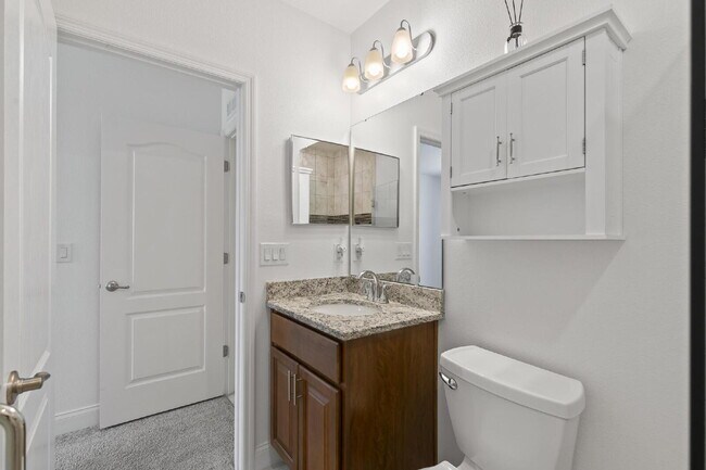 Building Photo - CLOSE TO EVERYTHING!