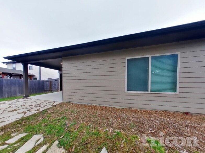 Building Photo - 2832 Mistywood Ln