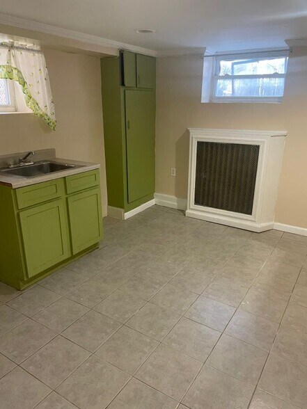 Building Photo - 4212 Monticello Ave