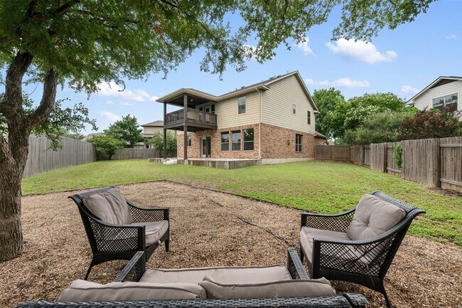 Building Photo - 112 Bearing Cove