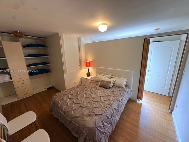 Building Photo - 11460 NW 37th St