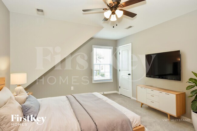 Building Photo - 3707 Wind Mill Ct