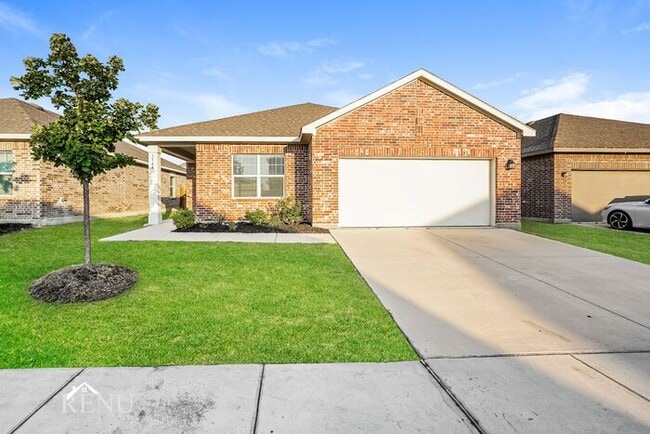 Building Photo - 1744 Escondido Dr