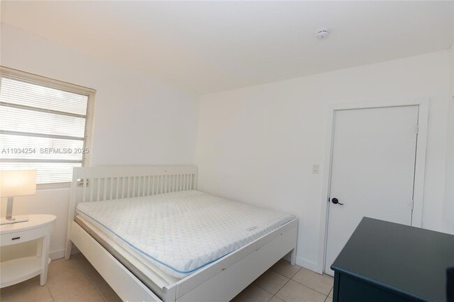 Building Photo - 1840 Fillmore St