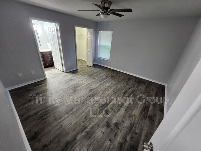 Building Photo - 9095 E China Grove Ln