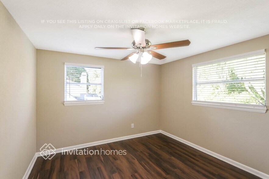 Building Photo - 11298 92nd St N