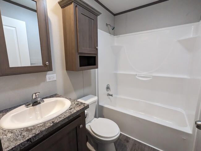 Building Photo - 106 Delta Dawn Dr