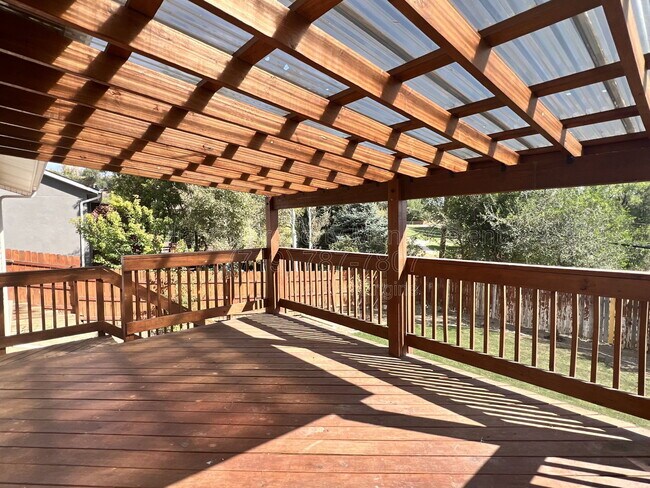 Building Photo - 514 Catalina Dr