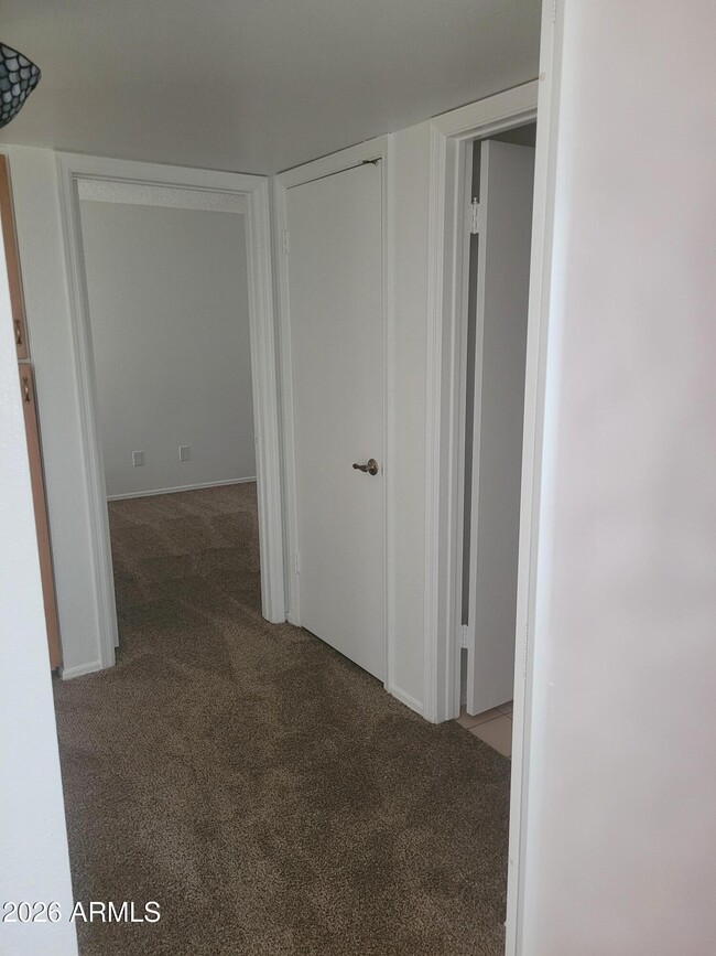 Building Photo - 2034 S Playa