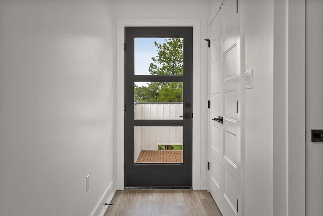 Building Photo - Edge Luxury Townhomes