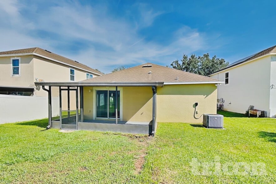 Building Photo - 13235 Waterford Castle Dr