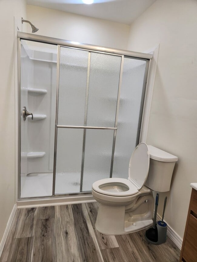 Building Photo - single family house