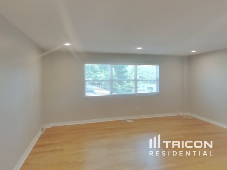 Building Photo - 3629 Morrell Cir