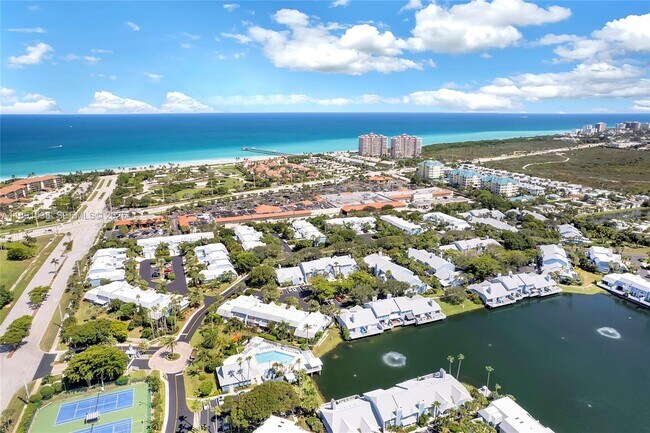 Building Photo - 203 Ocean Dunes Cir