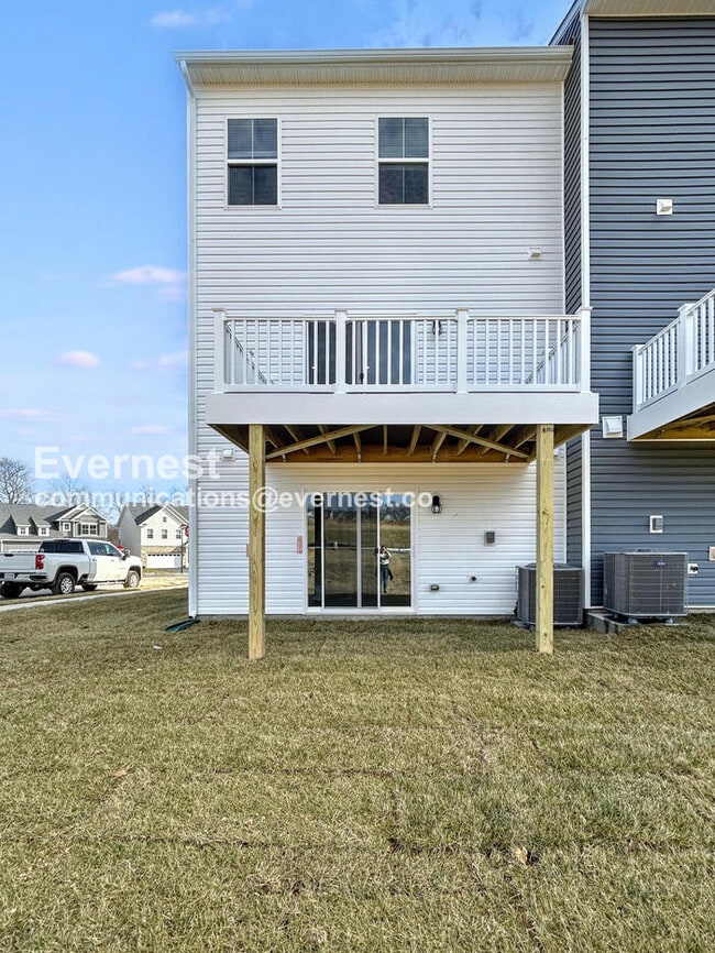 Building Photo - 195 Sioux Lp