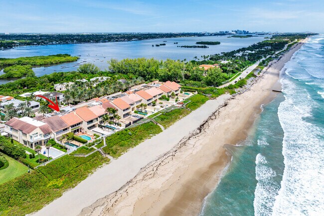 Building Photo - 13 Sloans Curve Dr