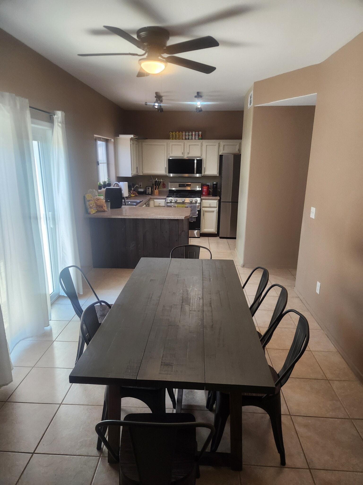Dining Room - 5910 S Colonial Way