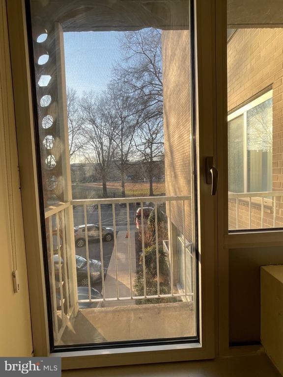 Building Photo - 800 4th St SW