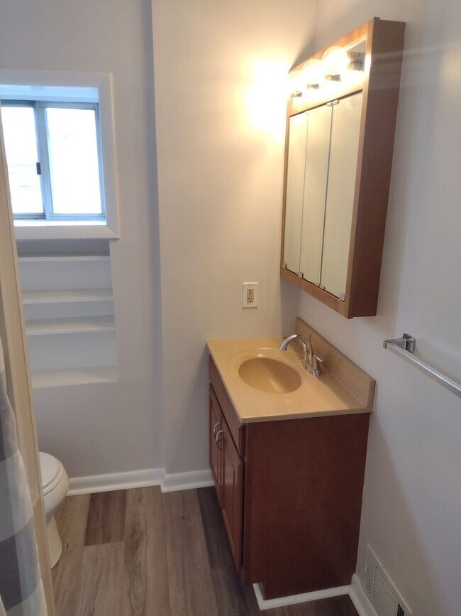Building Photo - Beautiful Home for Rent