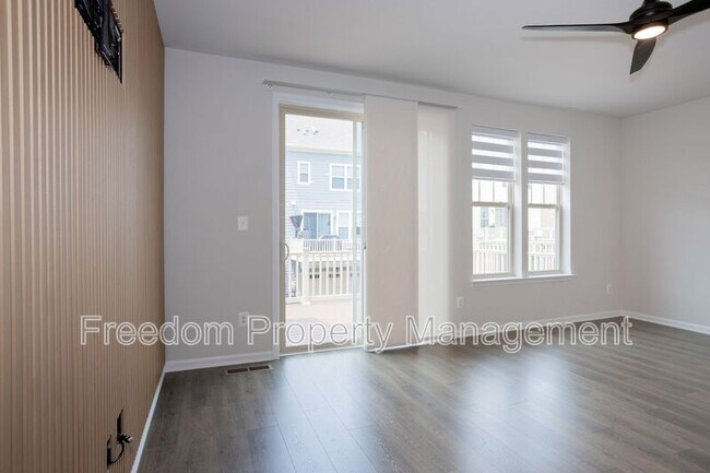 Building Photo - 9365 Barnes Lp