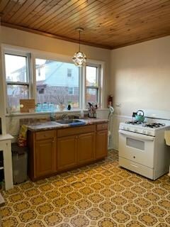 Building Photo - 258 Ann St